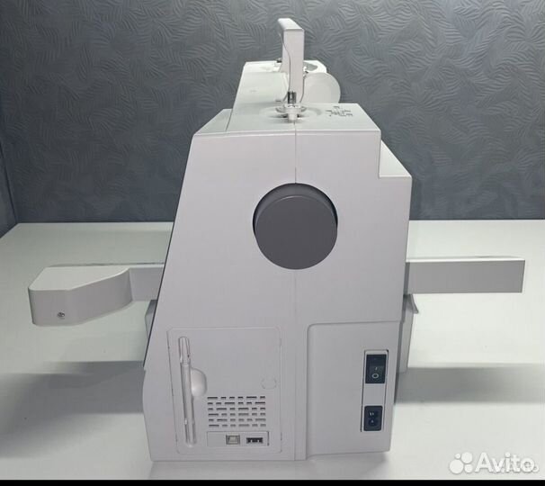 Вышивальная машинка Janome бу