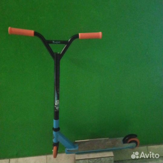 Трюковой самокат