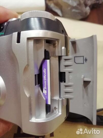 Фотоаппарат olympus camedia C 700