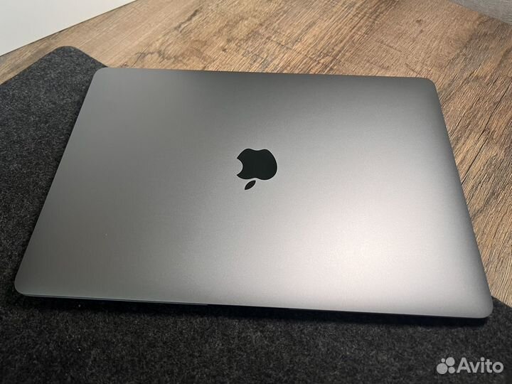 Apple macbook air 13 m1