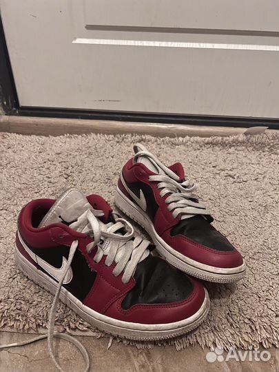 Nike air jordan low