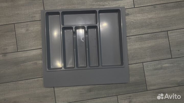 Лоток для столовых приборов