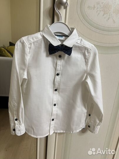 Белая рубашка с бабачкой Acoola, размер 110