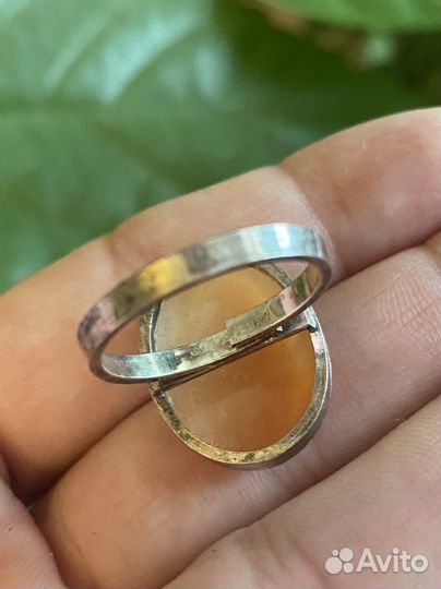 Старинное кольцо с камеей в серебре 835 пробы