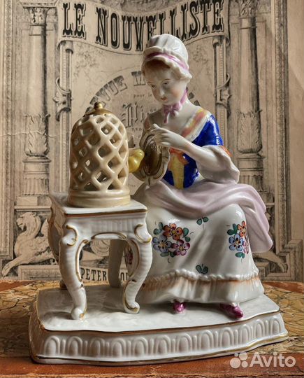 Винтажные статуэтки Прекрасные Дамы в ассортименте