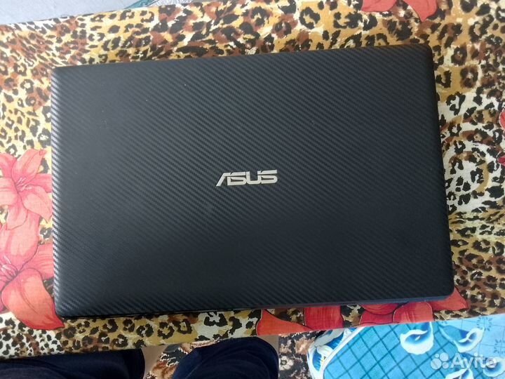 Asus F552C