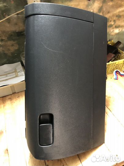 Бардачек wv polo