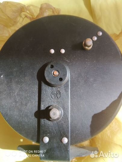 Катушка спиннинговая невская