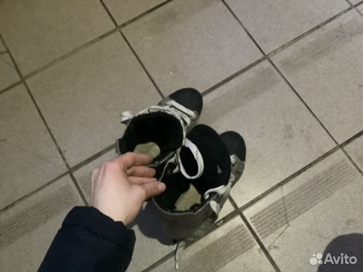 Коньки хоккейные