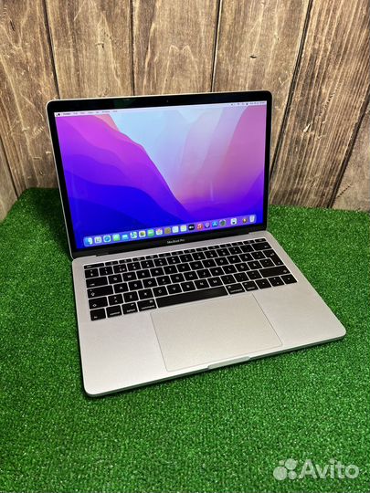 MacBook Pro 13 2016 8/256