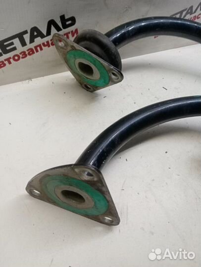 Петля крышки багажника Volkswagen Passat B7 седан