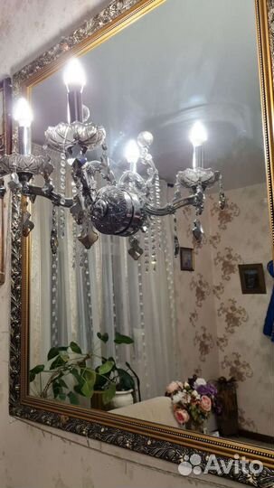 Зеркало с канделябрами