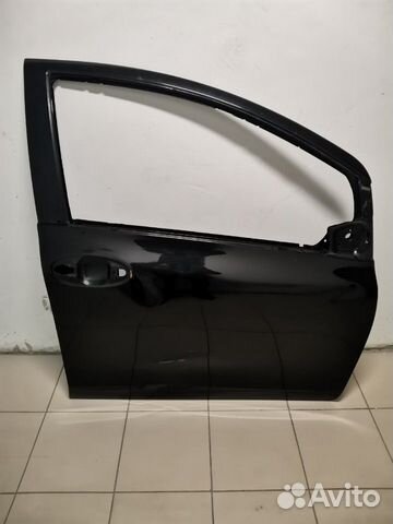 Дверь передняя правая Toyota Yaris XP90 2005-2011