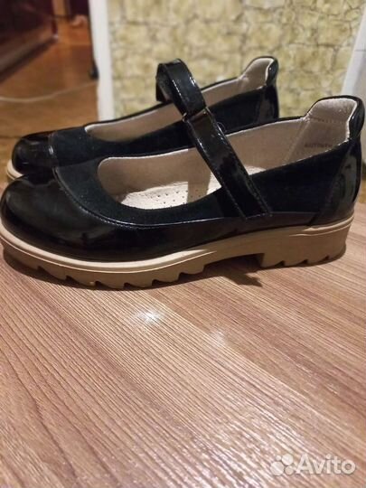 Туфли для девочки 34 размер