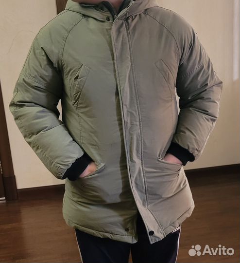 Пуховик benetton
