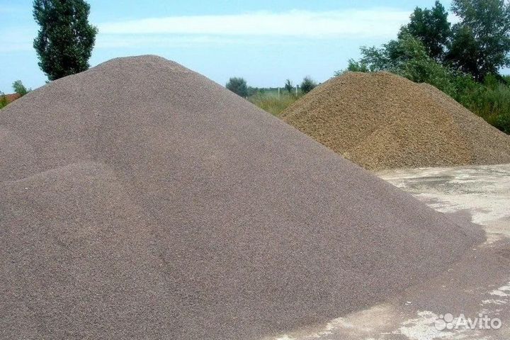 Купить песок с доставкой / карьер