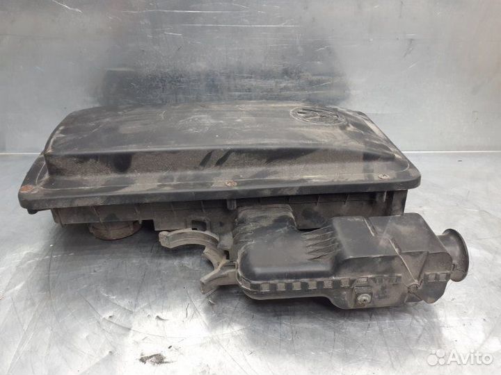 Корпус воздушного фильтра Volkswagen Pointer/Golf