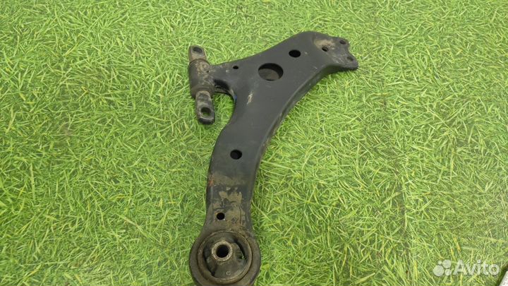 Рычаг передний правый Toyota Camry 40 2006-2011