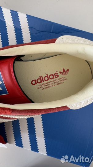 Кроссовки женские adidas gazelle indoor красные