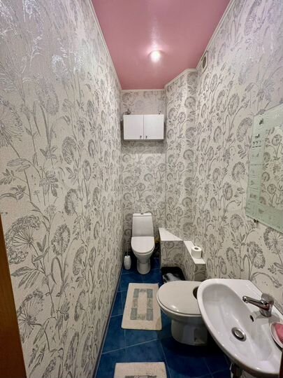 4-к. квартира, 132,2 м², 2/5 эт.