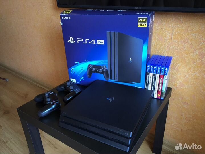 Ps4 pro + доп. джостик + 6 игр