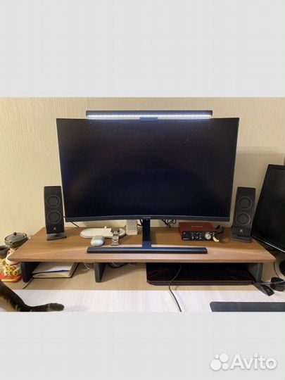 Полка под монитор