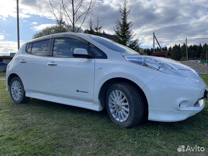 Nissan Leaf 109 AT, 2014, 112 000 км