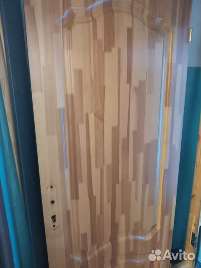 Дверь входная бу деревянная с коробкой
