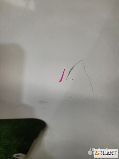 Крыло переднее правое nissan NV200