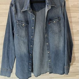 Джинсовая куртка levis