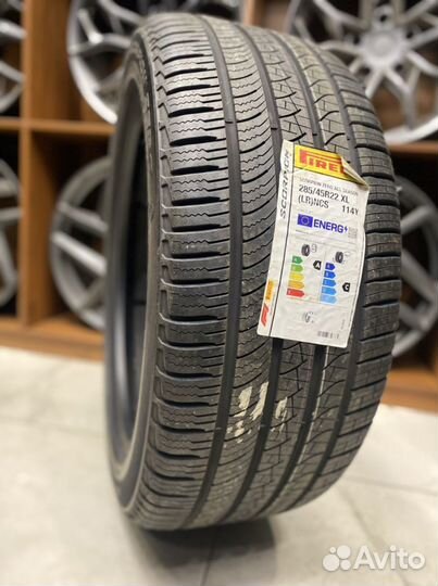 Pirelli Scorpion Zero All Season 285/45 R22 114Y