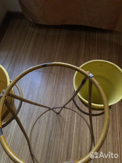 Стойка для цветов напольная