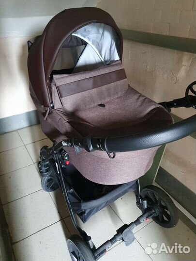Коляска 2 в 1 Pituso Nino