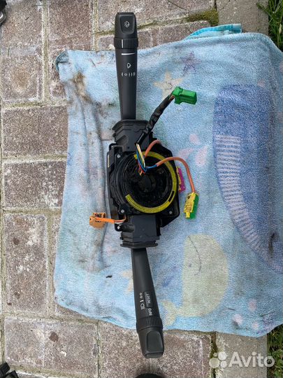 Подрулевой переключатель 