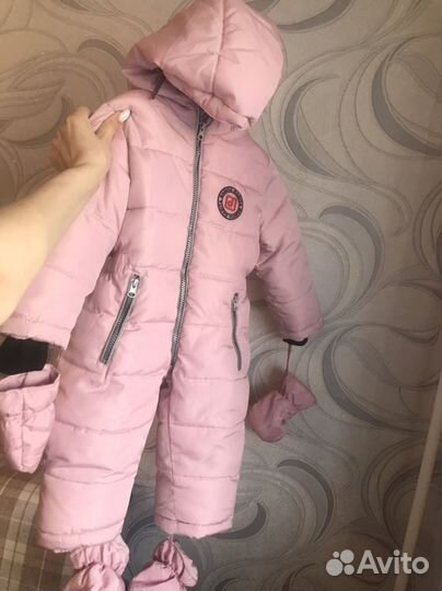 Зимний комбинезон для девочки