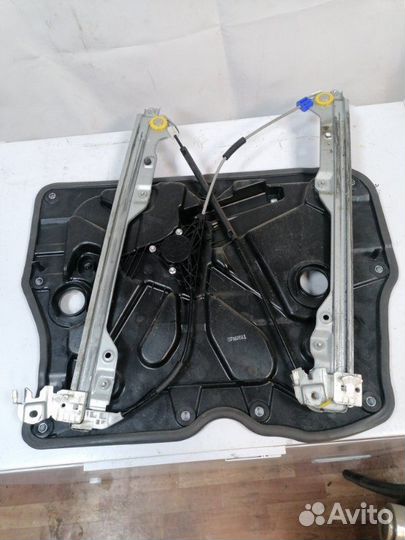 Стеклоподъемный механизм передний левый Nissan X