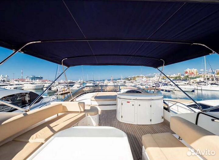 Моторная яхта Manhattan 66 (2006)