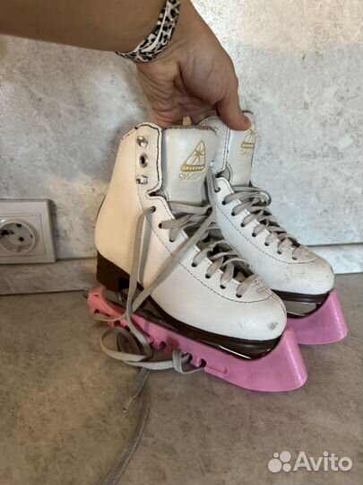 Фигурные коньки jackson artiste