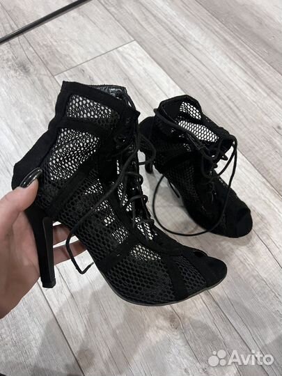 Туфли для high heels 37