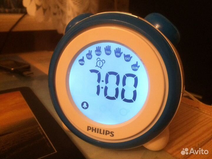 Радиобудильник Philips