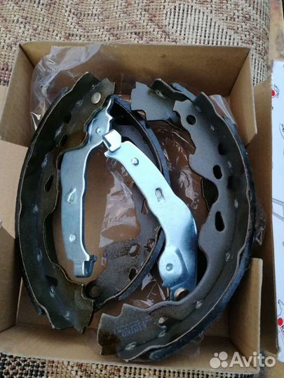 Задание тормозные колодки kimiko