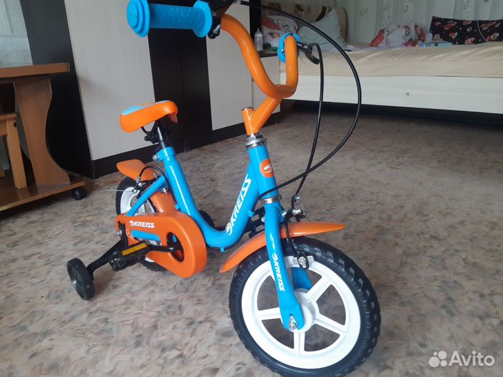 Детский велосипед 4х колёсный