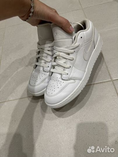 Кроссовки Air Jordan 1 Low