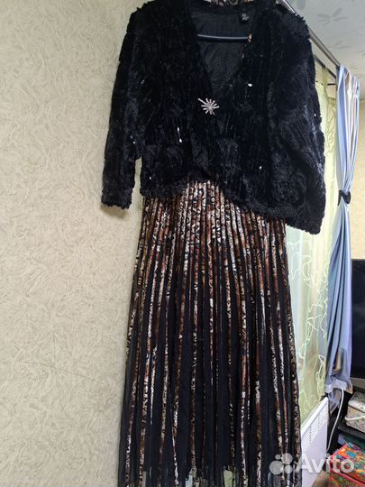 Вечернее платье