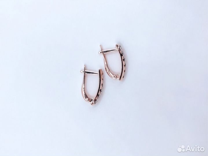 Серьги с фианитами