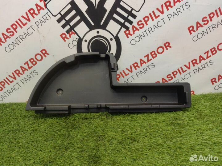 Ящик багажника левый Toyota Corolla Fielder ZRE144