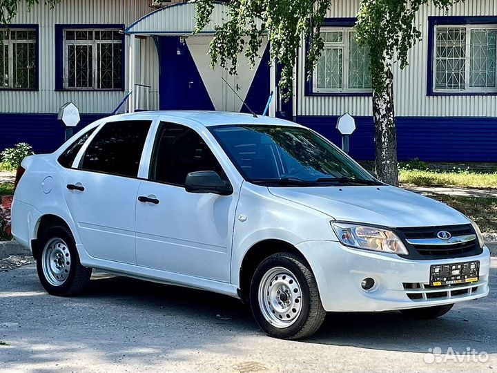 LADA Granta 1.6 AT, 2013, 145 937 км