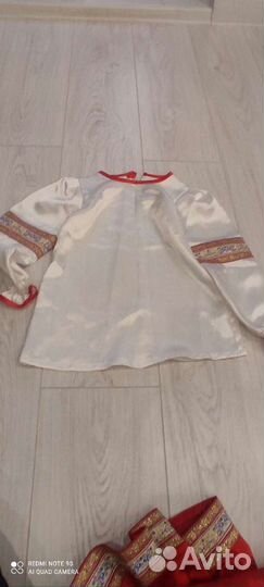 Костюм размер 116-128, для худенькой девочки