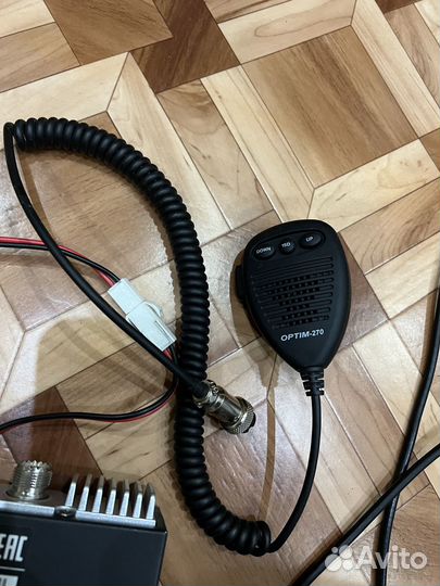 Автомобильная рация и антенна на магните