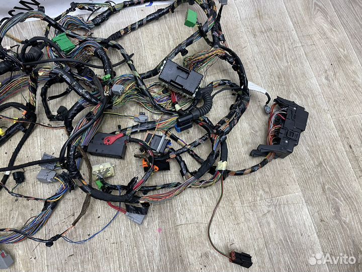 Коса пола салона Volvo xc70, s80